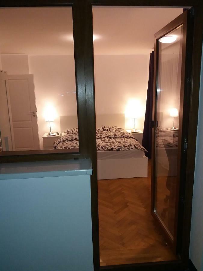 12 Residence Cotroceni Bukarest Exteriör bild