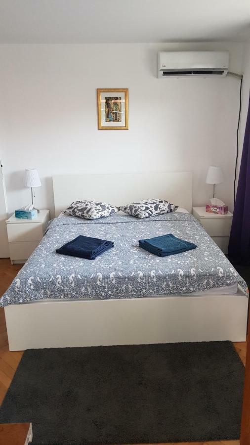 12 Residence Cotroceni Bukarest Exteriör bild