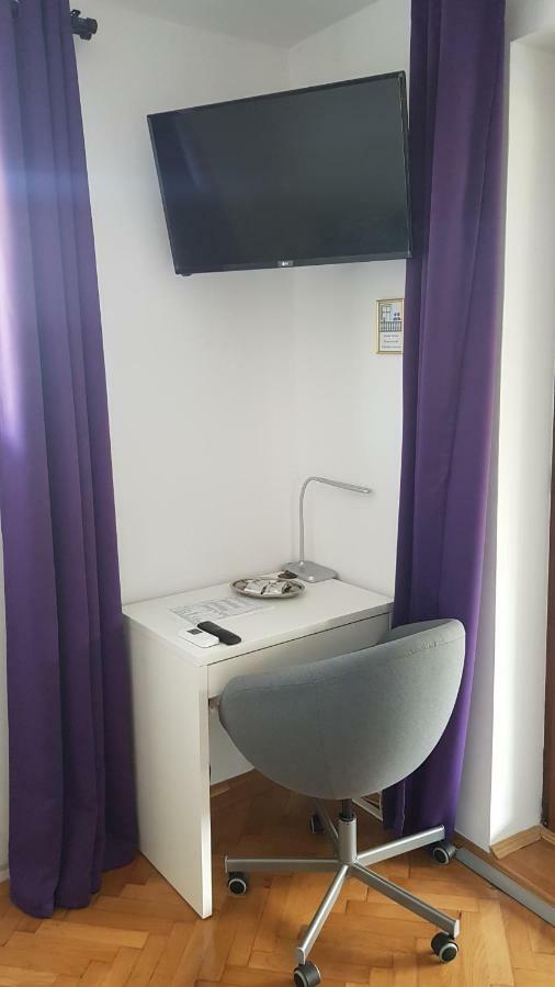 12 Residence Cotroceni Bukarest Exteriör bild