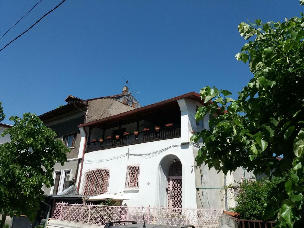 12 Residence Cotroceni Bukarest Exteriör bild